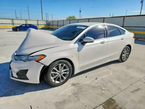 3FA6P0HD5LR233699 — 2020 Ford Fusion, Front end (Front End), before-repair photos