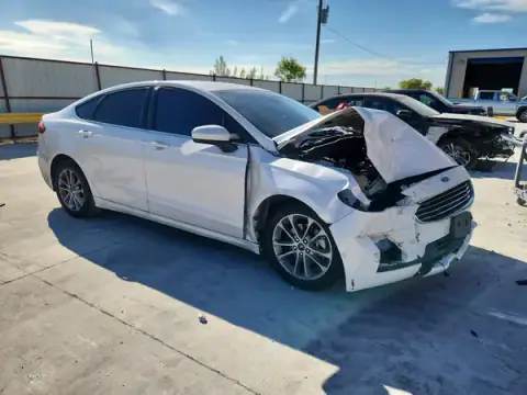 3FA6P0HD5LR233699 — 2020 Ford Fusion, фото 4 з Copart, Передня частина