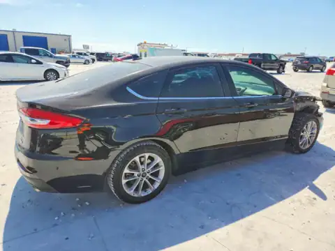 3FA6P0HD4LR254463 — 2020 Ford Fusion, фото 3 з Copart, Передня частина