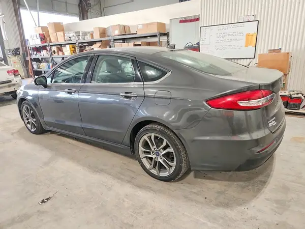 3FA6P0CD8LR115458 — 2020 Ford Fusion, photo 2 from Copart, Minor dents and scratches