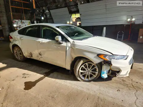 3FA6P0LU8LR121423 — 2020 Ford Fusion, zdjęcie 4 z Copart, Przód
