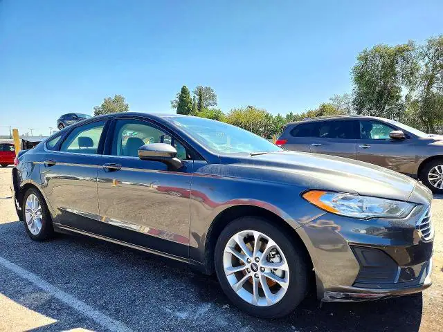 3FA6P0LU7LR236952 — 2020 Ford Fusion, фото 4 с аукциона Copart 13.10.2026, Задняя часть