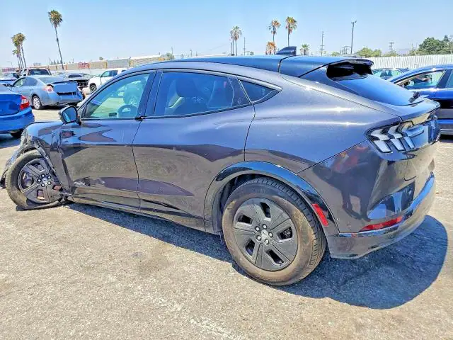 3FMTK2R77MMA43431 — 2021 Ford Mustang Mach-E, photo 2 from Copart 06.10.2026, Front end