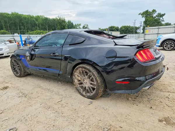 1FA6P8CF6H5214371 — 2017 Ford Mustang, photo 2 from Copart 13.10.2026, Rollover