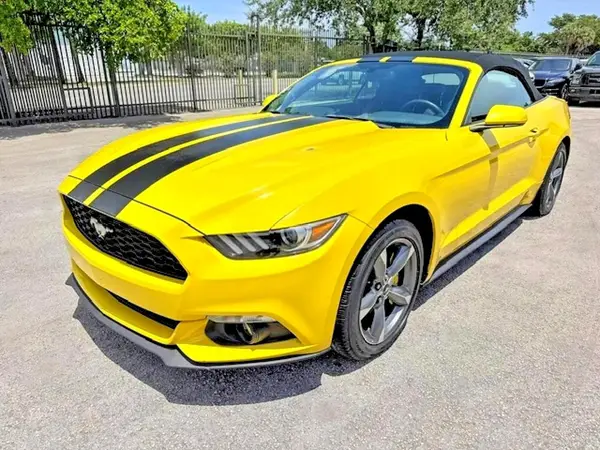 1FATP8EM1H5236809 Ford Mustang 2017 — Flood damage, before-repair photo