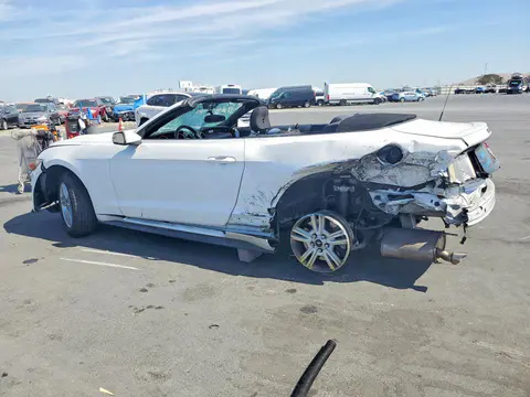 2017 Ford Mustang VIN 1FATP8EM2H5225270 фото 2