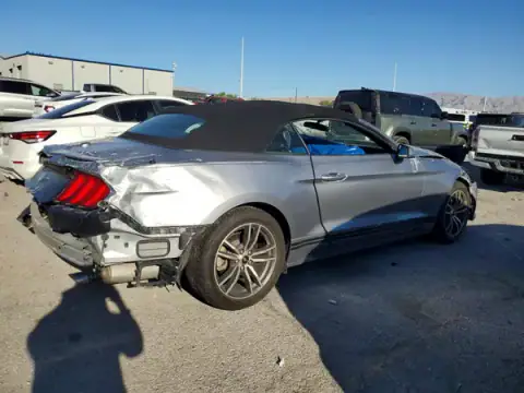 1FATP8UH4L5143165 — 2020 Ford Mustang, zdjęcie 3 z Copart, Dachowanie