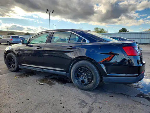 1FAHP2MK8HG111443 — 2017 Ford Taurus, фото 2 с аукциона Copart 21.10.2026, Град