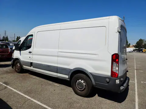 1FTNR2CG8FKA62517 — 2015 Ford Transit, zdjęcie 2 z Copart 15.10.2026, Przód