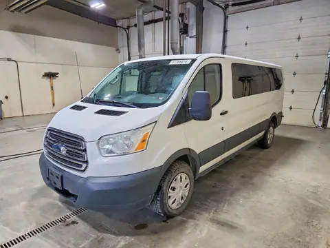 1FBZX2ZM0FKB01609 — 2015 Ford Transit, ЕСТЕСТВЕННЫЙ ИЗНОС (Normal Wear), фото до ремонта