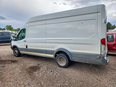 1FTBF4XG8FKA12234 — 2015 Ford Transit, фото 2 с аукциона Copart 14.10.2026, Передняя часть