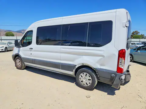 1FBAX2CM5GKB12077 — 2016 Ford Transit, фото 2 с аукциона Copart 29.09.2026, Задняя часть