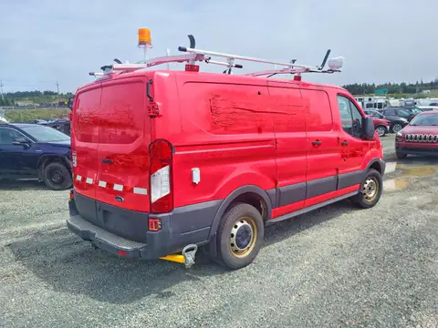 1FTYR1ZM8JKB10045 — 2018 Ford Transit, photo 3 from Copart 14.10.2026, Normal wear