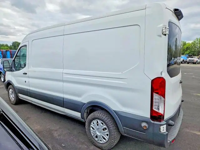 2018 Ford Transit VIN 1FTYR2CG4JKA32369 фото 2