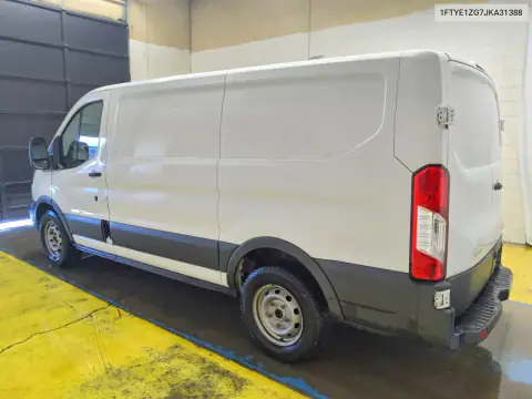 1FTYE1ZG7JKA31388 — 2018 Ford Transit, photo 2 from Copart 19.10.2026, Mechanical damage