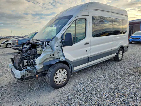 1FBAX2XM5KKB38925 — 2019 Ford Transit, Przód (Front End), zdjęć przed naprawą