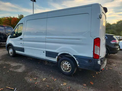 1FTBR2C81LKA07933 — 2020 Ford Transit, фото 2 с аукциона Copart 29.09.2026, Боковая часть