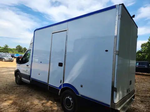 2022 FORD TRANSIT VIN 1FDBW5Z85NKA01522 фото 2