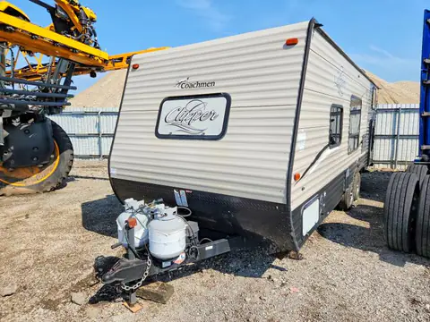 5ZT2CWKB1HJ114577 — 2017 Forest River Clipper, photo 2 from Copart 06.10.2026, Hail