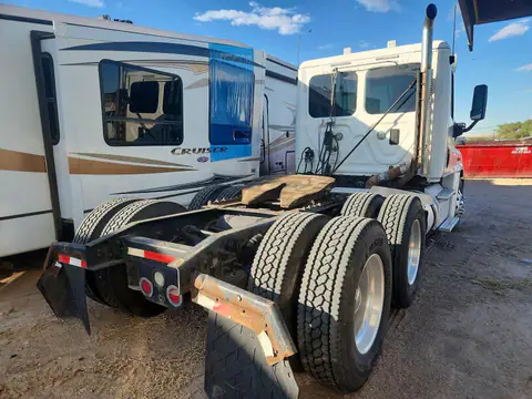 2011 FREIGHTLINER CASCADIA VIN 1FUJGEDVXBSAY2809 фото 3