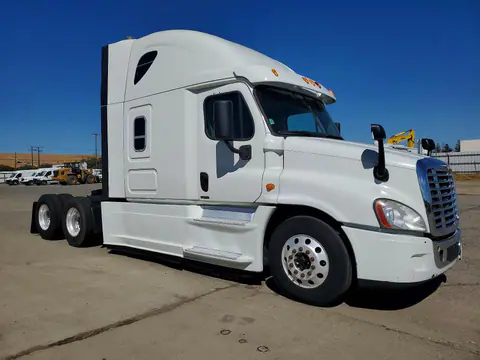 2014 Freightliner Cascadia VIN 3AKJGLD52ESFV9322 фото 4