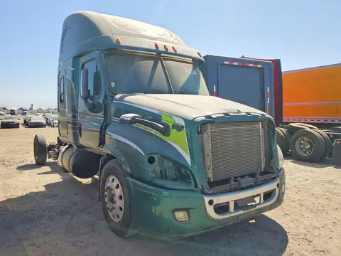 2015 FREIGHTLINER CASCADIA VIN 3AKJGLDV1FSGL2245 фото 4