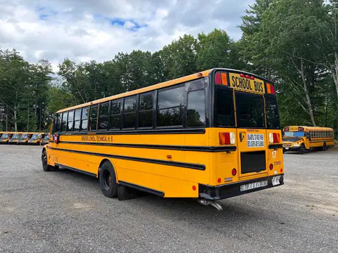 2015 FREIGHTLINER CHASSIS VIN 4UZABRDU7FCFW9496 фото 3