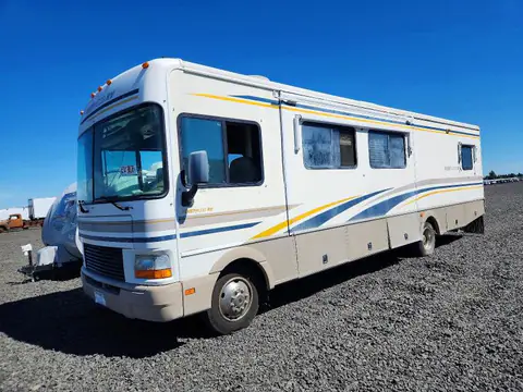 2002 FTWD MOTORHOME VIN 1FCNF53S720A01471 фото 2