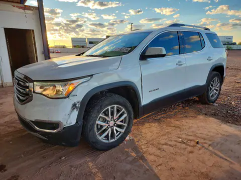 1GKKNLLS0HZ312243 — 2017 GMC Acadia, Parte delantera (Front End), fotos antes de reparar
