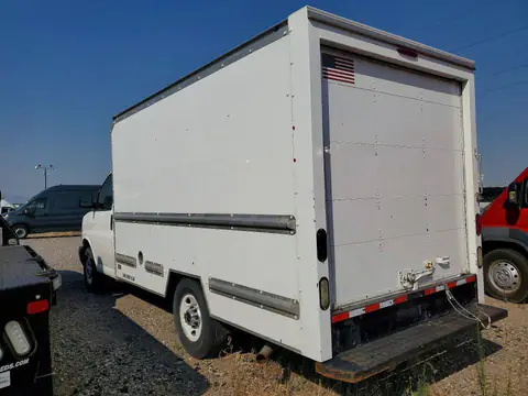 2015 GMC SAVANA VIN 1GD072CF8F1181211 фото 2