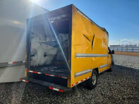 1GD07RFP4K1186235 — 2019 GMC Savana, фото 3 з Copart 22.10.2026, Пожежа