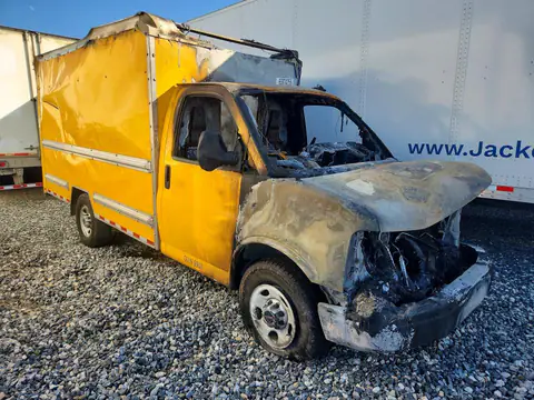 1GD07RFP4K1186235 — 2019 GMC Savana, фото 4 з Copart 22.10.2026, Пожежа