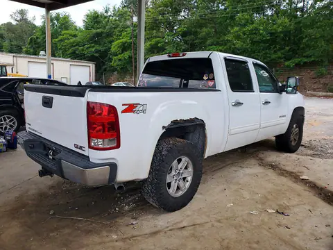 3GTP2VE3XBG108617 — 2011 GMC Sierra, photo 3 from Copart 06.10.2026, Normal wear