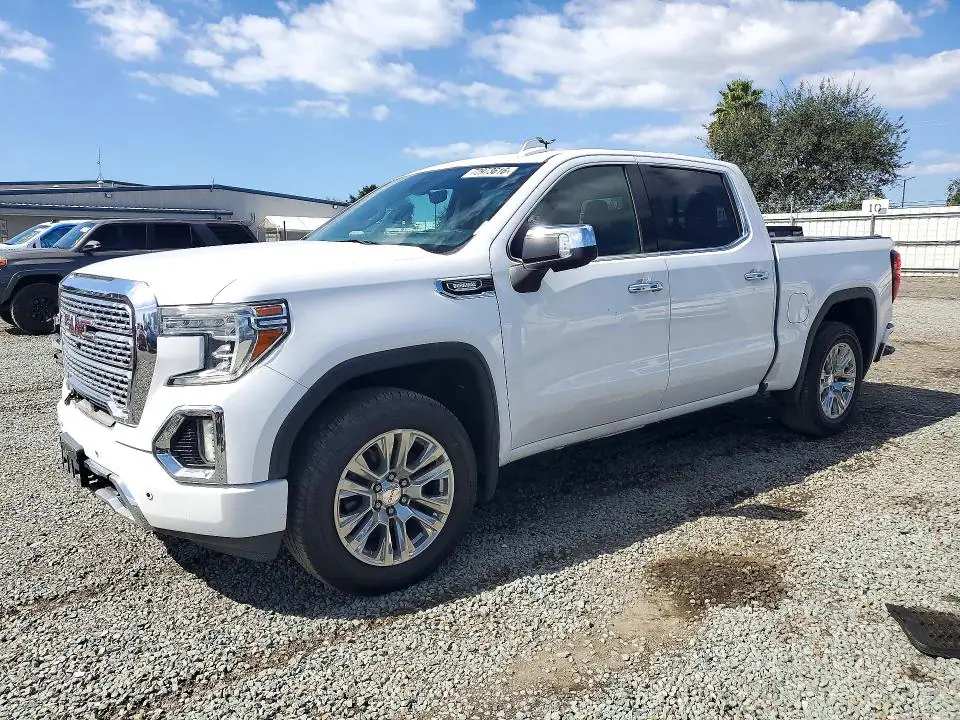 1GTP8FET0MZ118693 GMC Sierra 2021 — Replaced VIN damage, before-repair photo