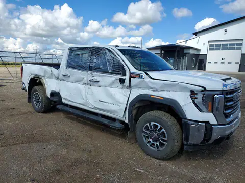 1GT49NEY1RF352646 — 2024 GMC Sierra, photo 4 from Copart 15.10.2026, Side