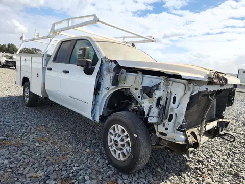 1GD58LE73RF119057 — 2024 GMC Sierra, фото 4 с аукциона Copart 07.10.2026, ПЕРЕДНЯЯ ЧАСТЬ
