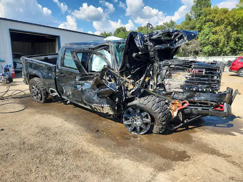 1GT4UPEY6SF165757 — 2025 GMC Sierra, photo 4 from Copart, All-over damage