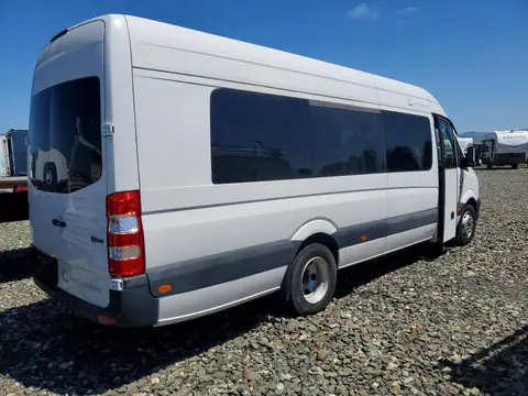 1G9CG2CD2JD492002 — 2018 Greenpower Motors EVC210, фото 3 с аукциона Copart 15.10.2026, Мелкие вмятины и царапины