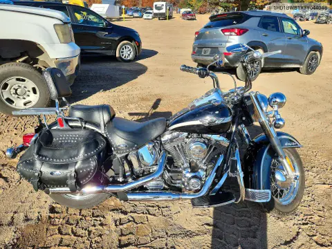 1HD1BWB1X3Y044048 — 2003 Harley-Davidson Softail, Передняя часть, фото до ремонта