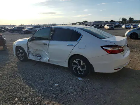 2017 Honda Accord VIN 1HGCR2F30HA123742 фото 2