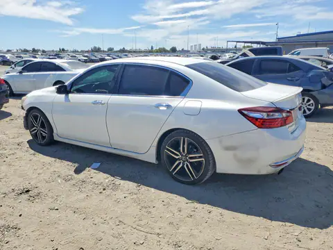 1HGCR2F15HA200085 — 2017 Honda Accord, photo 2 from Copart 29.09.2026, Front end