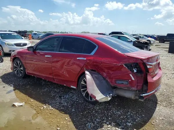 1HGCR2F52HA116695 — 2017 Honda Accord, photo 2 from Copart, Rear end
