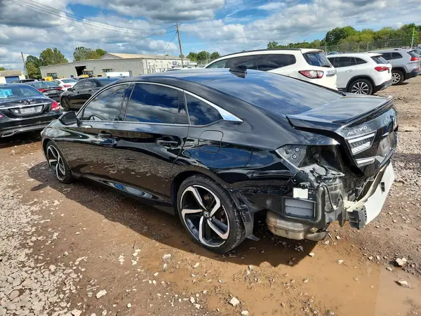 1HGCV2F32JA011459 — 2018 Honda Accord, zdjęcie 2 z Copart, Tył
