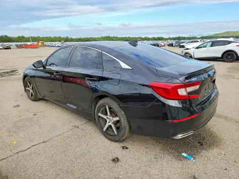 1HGCV1F34JA020562 — 2018 Honda Accord, ფოტო 2, Copart 23.09.2026, მცირე ჩაღრმავებები და ნაკაწრები