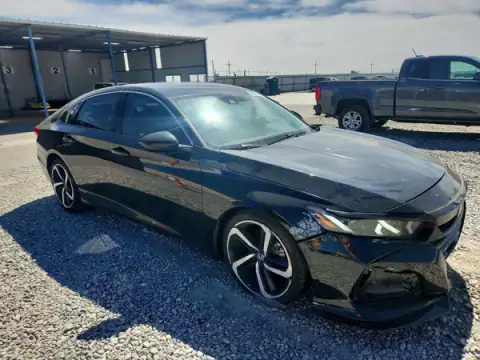1HGCV1F42MA034375 — 2021 Honda Accord, zdjęcie 4 z Copart, Przód