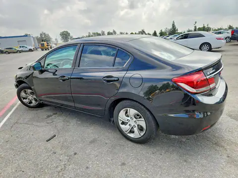2HGFB2F52FH537753 — 2015 Honda Civic, photo 2 from Copart 29.09.2026, Front end
