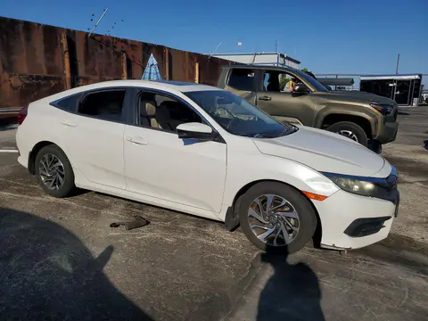 2016 Honda Civic VIN 19XFC2F72GE217388 фото 4