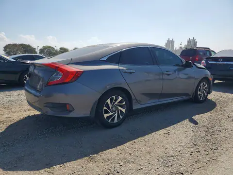 2016 Honda Civic VIN 2HGFC2F78GH573303 фото 3