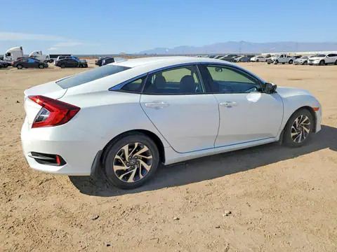 2HGFC2F74HH531356 — 2017 Honda Civic, фото 3 с аукциона Copart 28.09.2026, Боковая часть