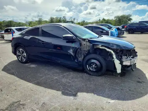 2HGFC3B31HH352183 — 2017 Honda Civic, zdjęcie 4 z Copart 26.10.2026, Przód